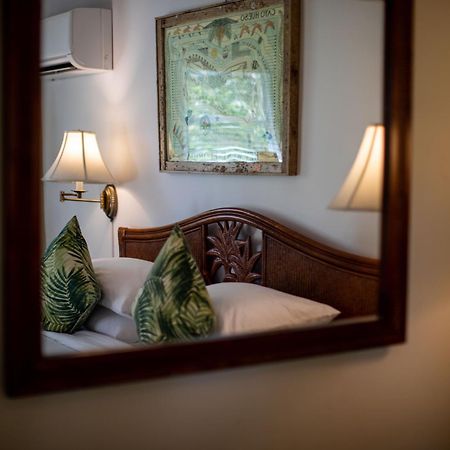 Andrews Inn & Garden Cottages Кі-Вест Екстер'єр фото